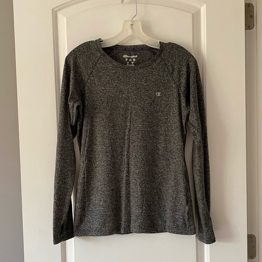 Champion long sleeve size M